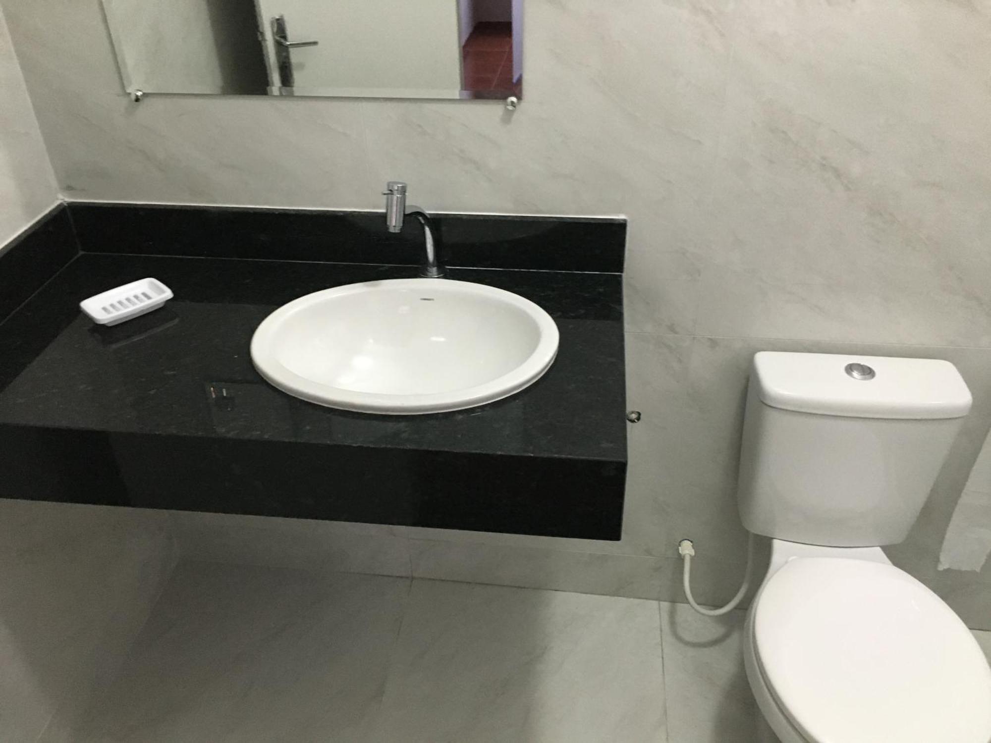 Apto A 2 Quadras Da *